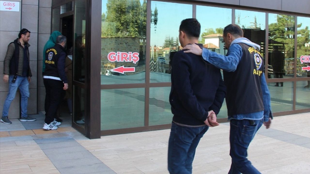 Nevşehir'de fuhuş operasyonu: Gözaltına alınan 5 şüpheli tutuklandı