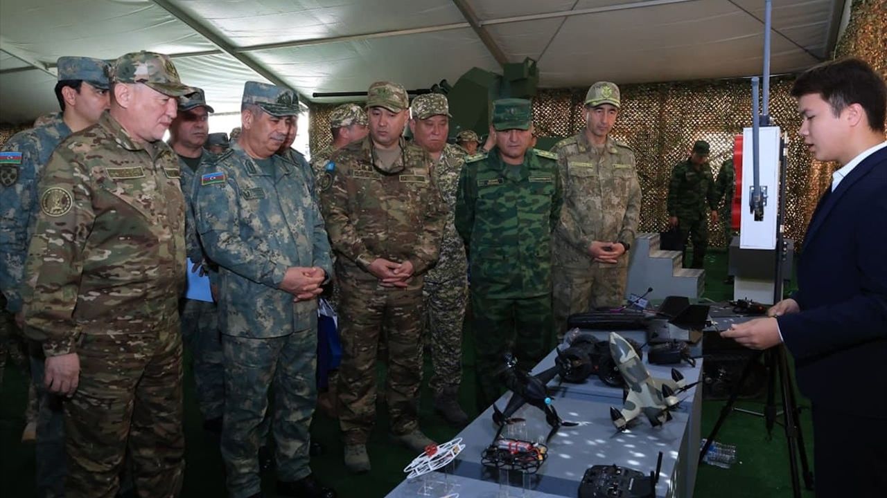 Özbekistan'da 'Birlik-2025' Tatbikatı: Beş Ülkenin Katılımıyla Bölgesel Askeri İşbirliği Denetlendi