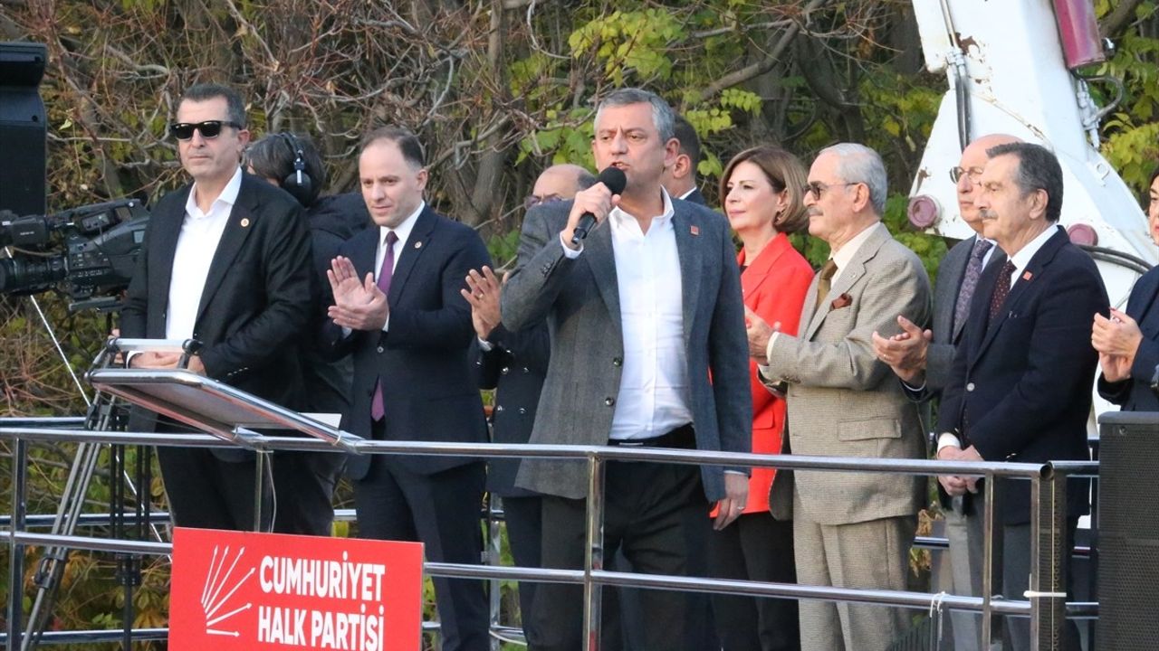 Özgür Özel: Eskişehir Beylikova'daki nadir toprak elementleri 'geleceğin mucizesi' olarak korunmalı