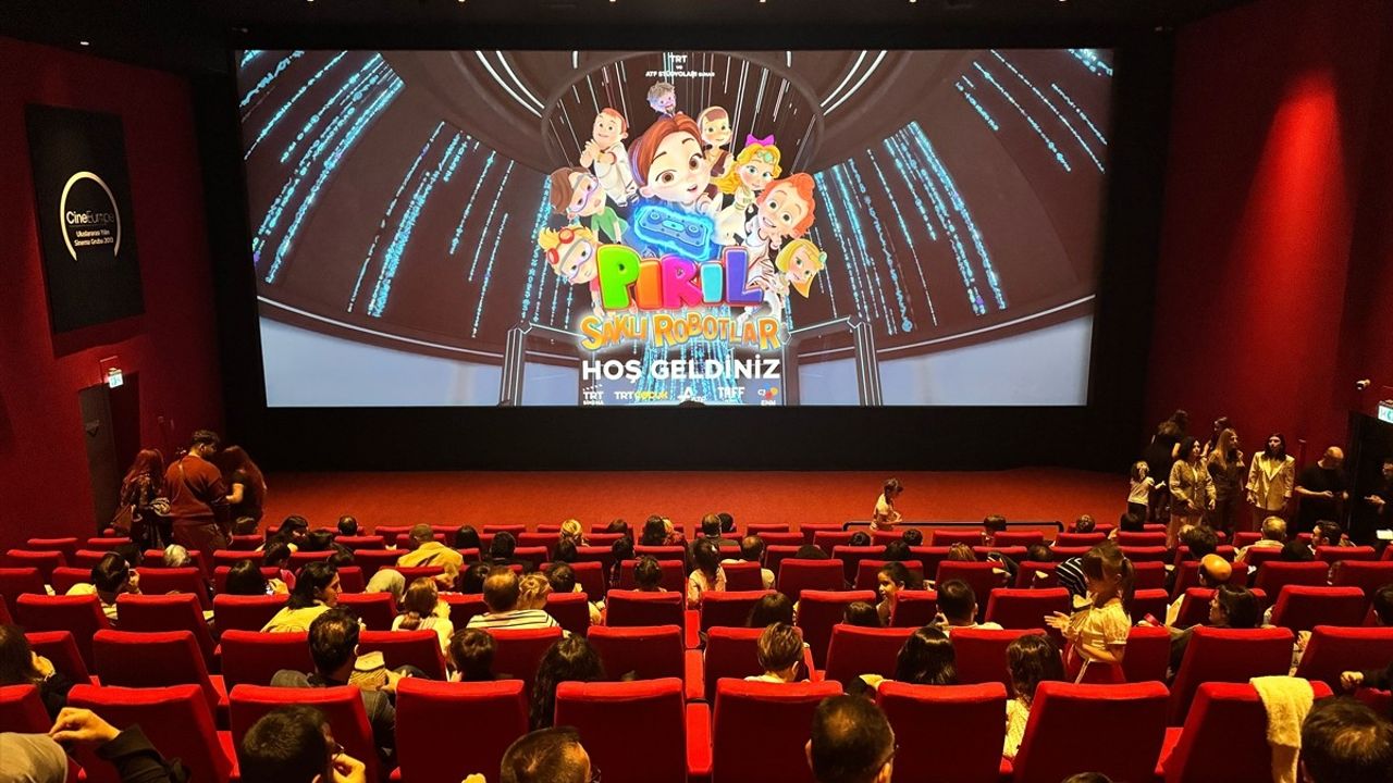 Pırıl: Saklı Robotlar filminin gala gösterimi Kanyon AVM'de yapıldı
