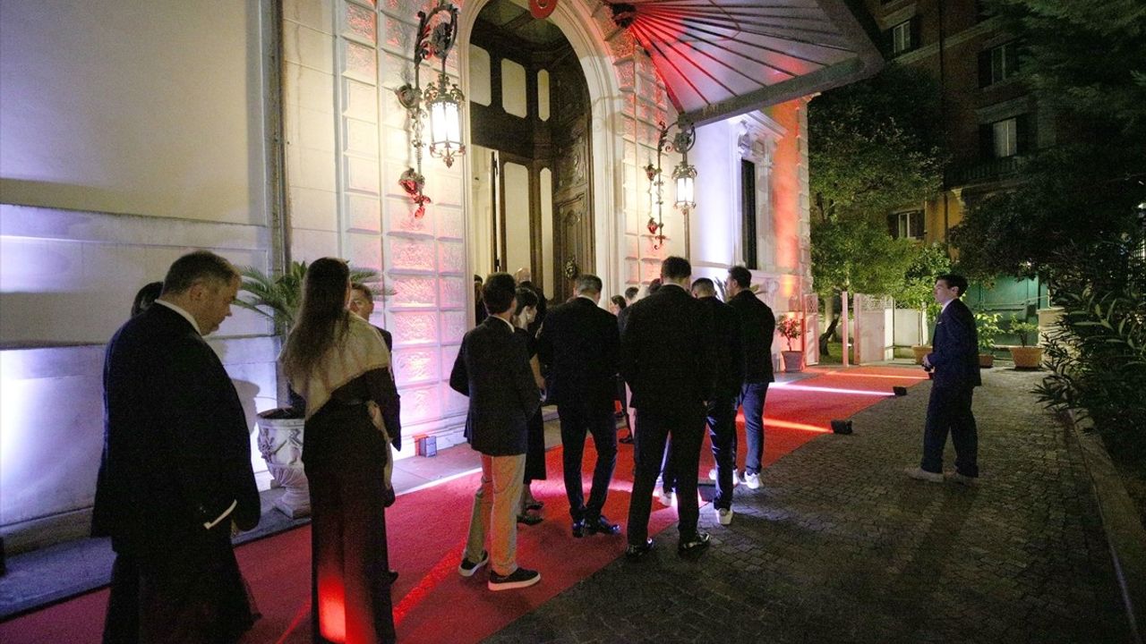 Roma'da Türkiye Cumhuriyeti'nin 102. yılı resepsiyonu: Diplomasi ve kültür buluşması