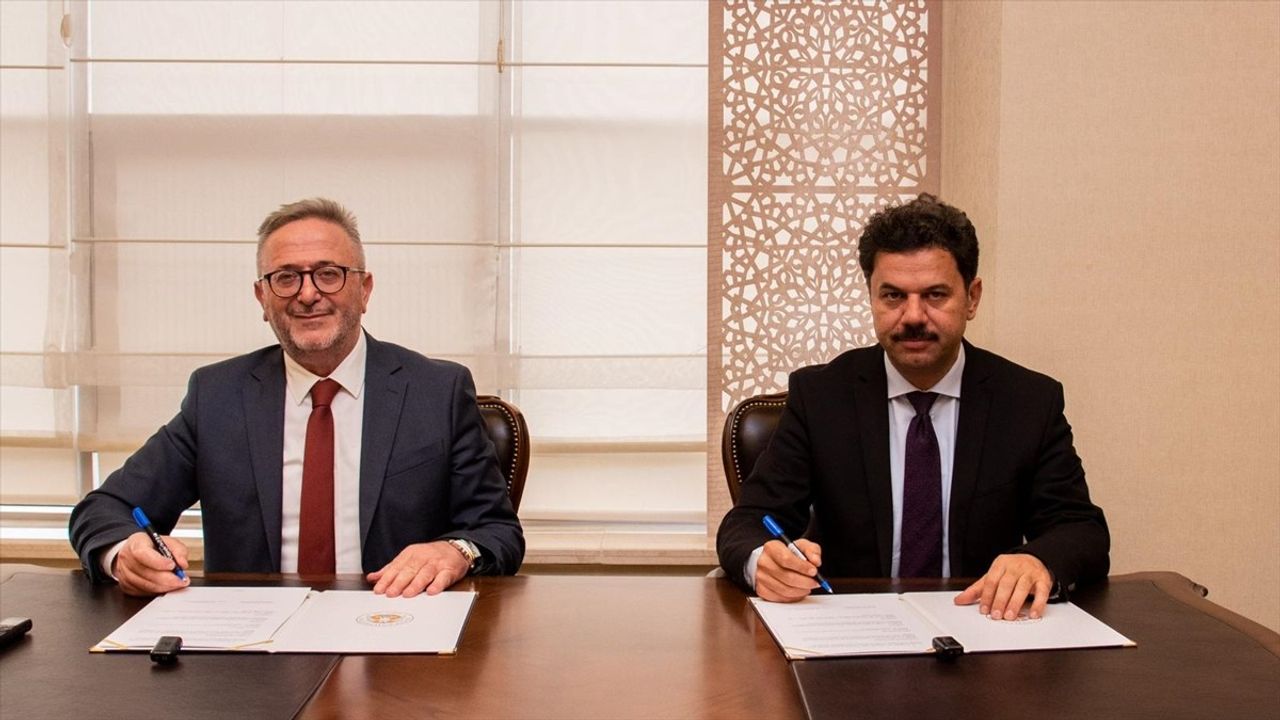 Selçuk Üniversitesi ile TÜYEK arasında Yazma ve Nadir Eserler Protokolü imzalandı