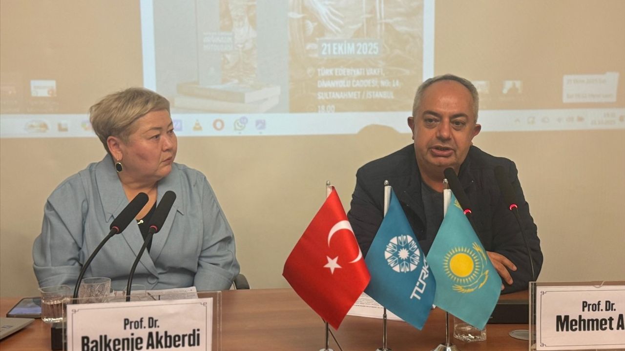 Serikbol Kondıbay’ın "Arğıkazak Mitolojisi" Türkçeye çevrildi ve Türk Edebiyatı Vakfı’nda değerlendirildi