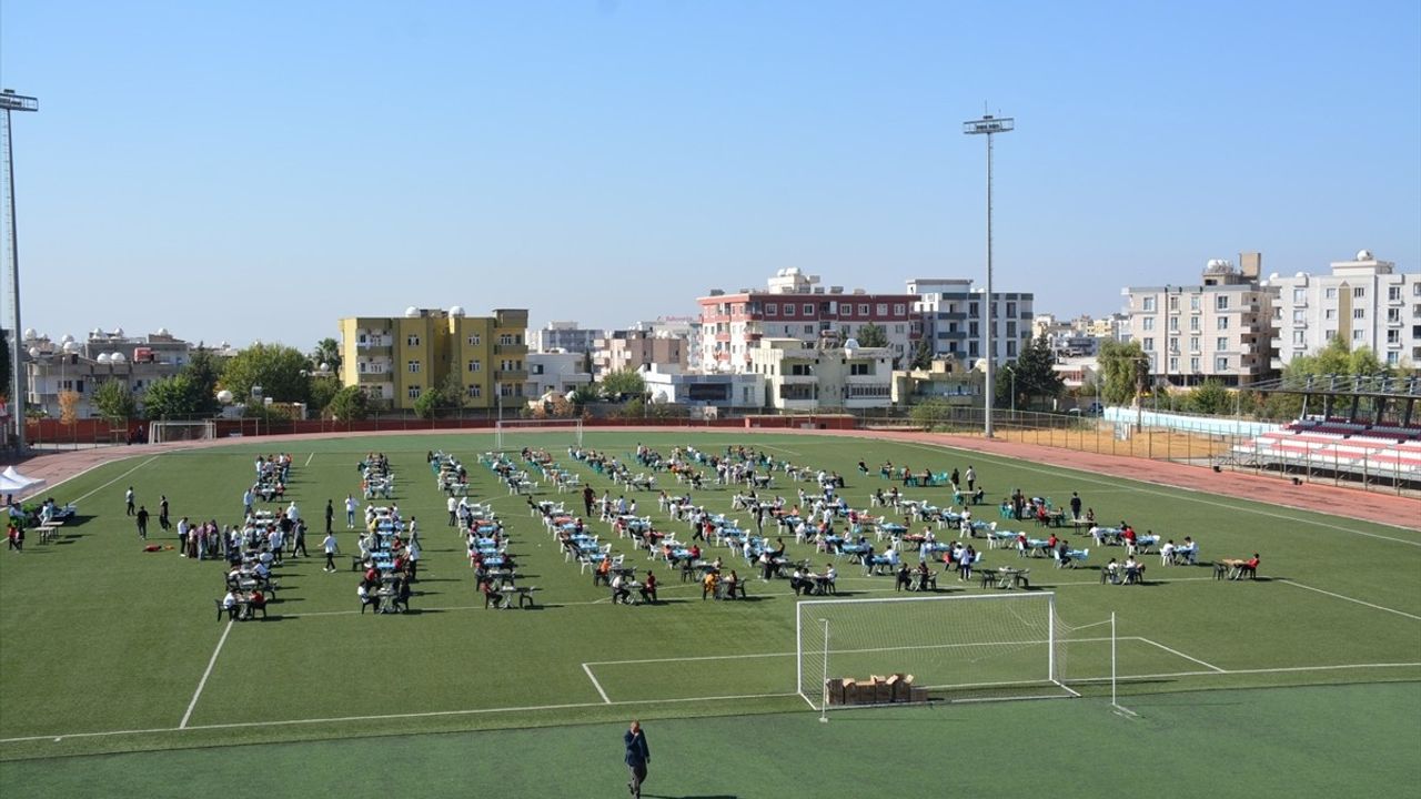 Silopi'de 29 Ekim etkinliği: Cumhuriyet'in 102. yılına özel 317 öğrenci katıldı