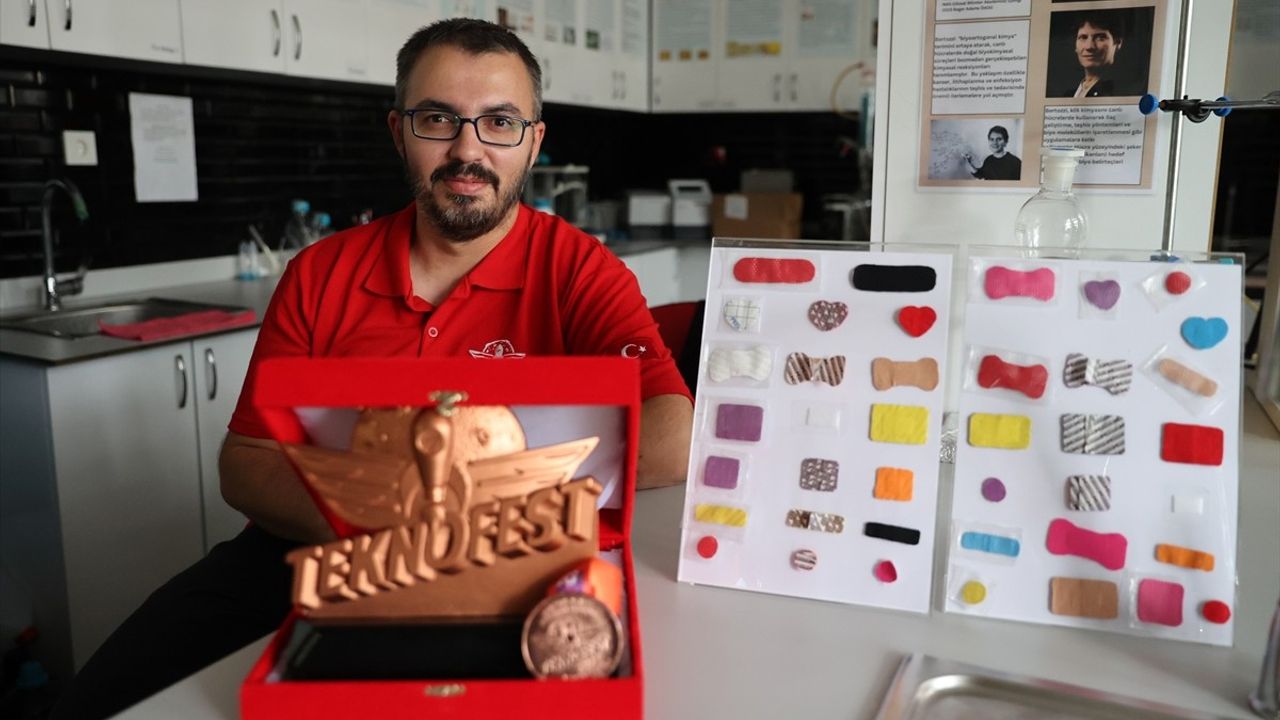 Sivas'ta geliştirilen ARGENTEX yara bandı TEKNOFEST'te üçüncülük kazandı