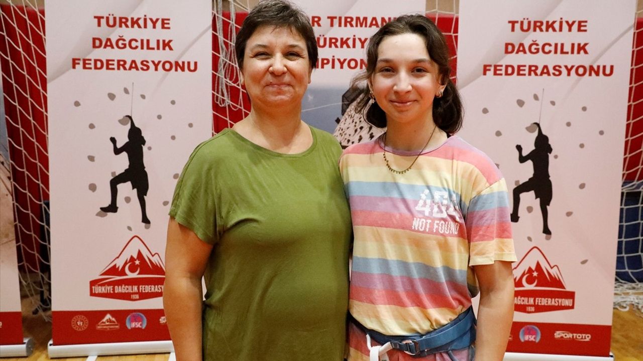 Spor tırmanışçısı Yağmur Toylan: Annesi fizyoterapist, hedef 2028 Olimpiyatları