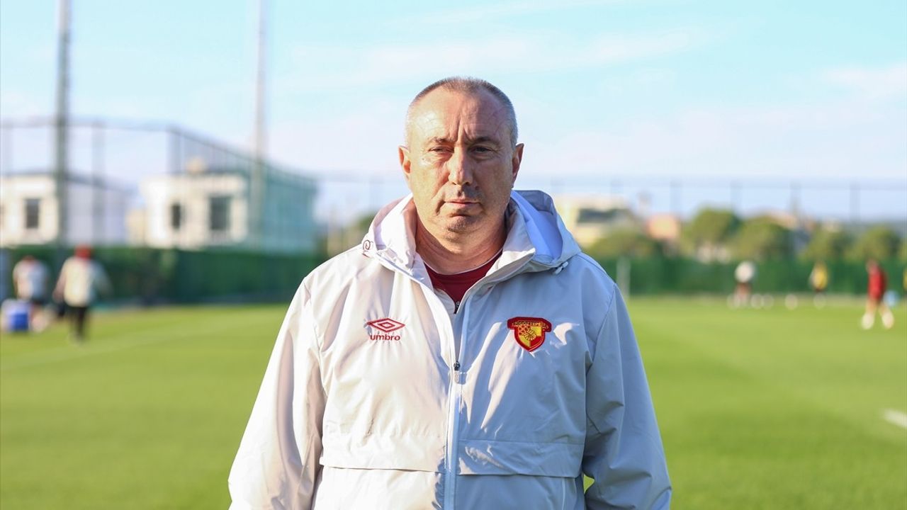 Stoilov: Göztepe'nin Avrupa hedefine ulaşacağına inanıyorum
