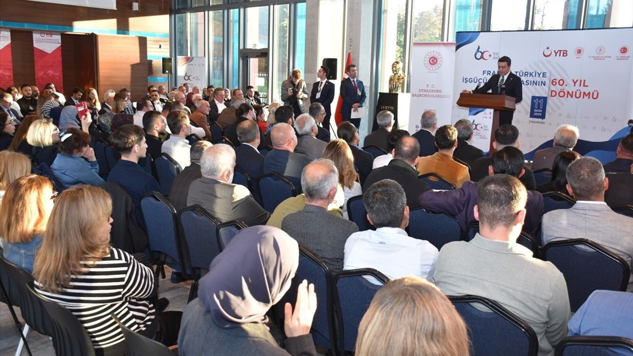 Strazburg'da 'Kuşaktan Kuşağa' programı: Fransa'daki Türk diasporasının 60. yılı kutlandı