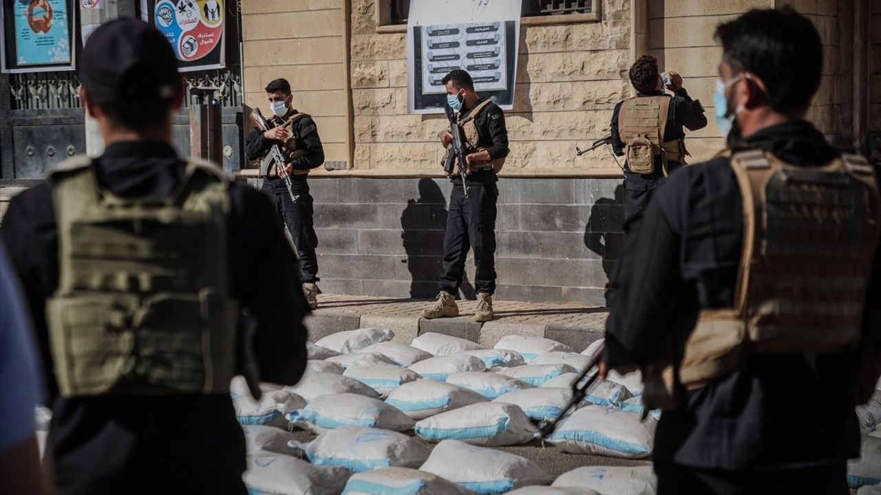 Suriye İçişleri Bakanlığı Humus'ta 11 milyon captagon hapı ele geçirdi