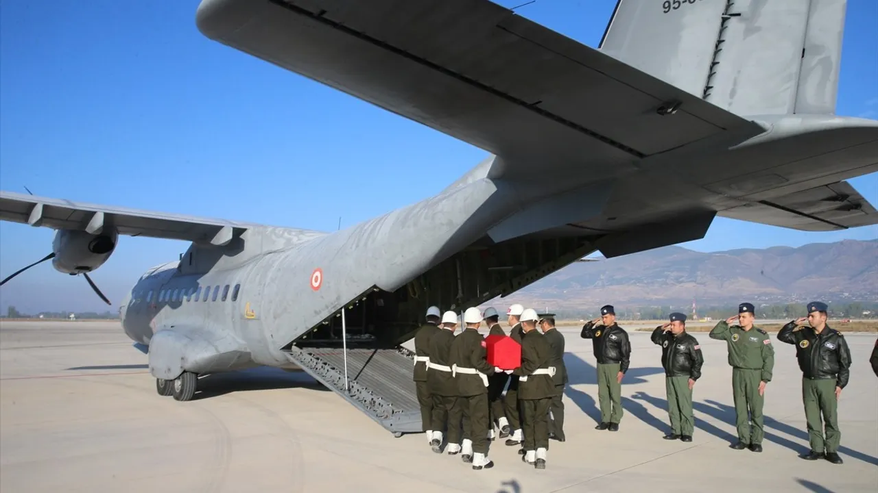 Tokat'ta şehit olan Piyade Er Eyüp Güner'in cenazesi Gaziantep'e uğurlandı