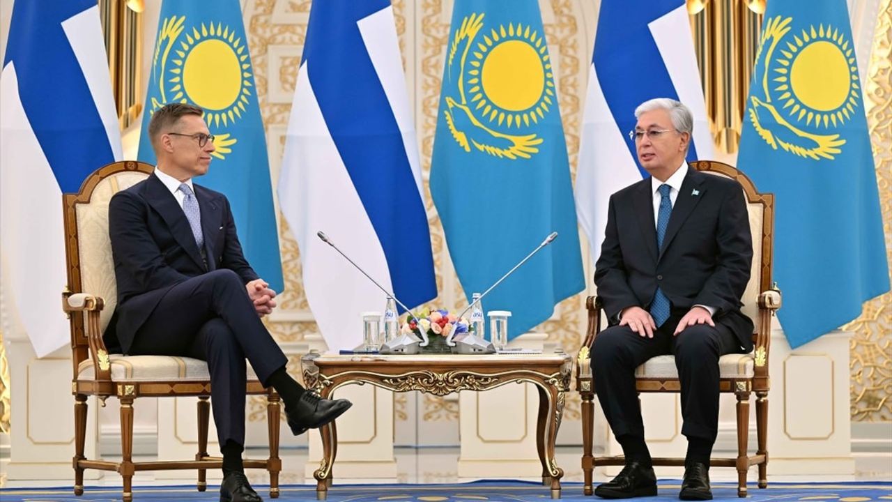 Tokayev ve Stubb Astana’da Ukrayna’da Kalıcı Barışı ve Kazak-Fin İşbirliğini Vurguladı