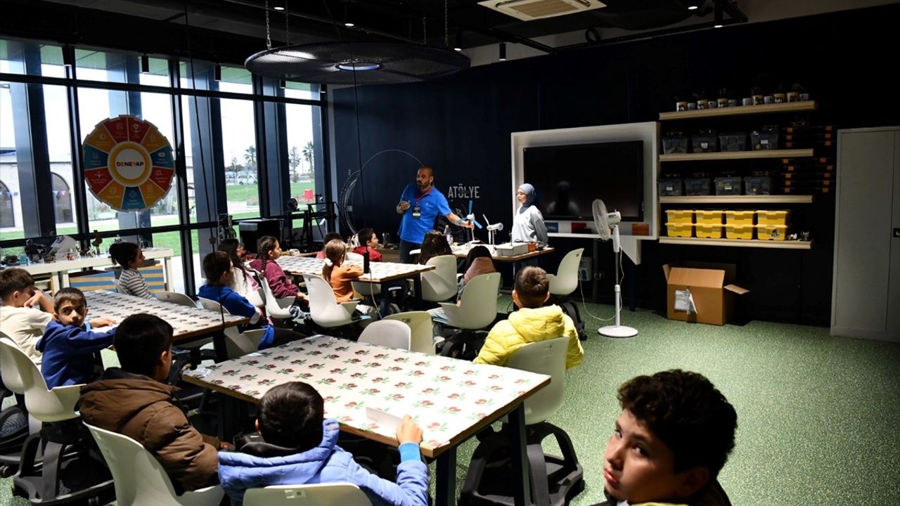 Trabzon Bilim Festivali (10-12 Ekim) yaklaşık 200 bin ziyaretçiyle tamamlandı