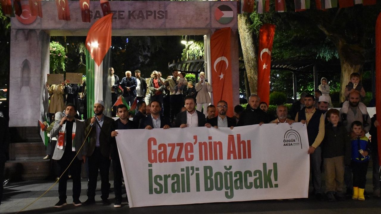 Trabzon'da Küresel Sumud Filosu'na Yönelik Saldırılar Protesto Edildi