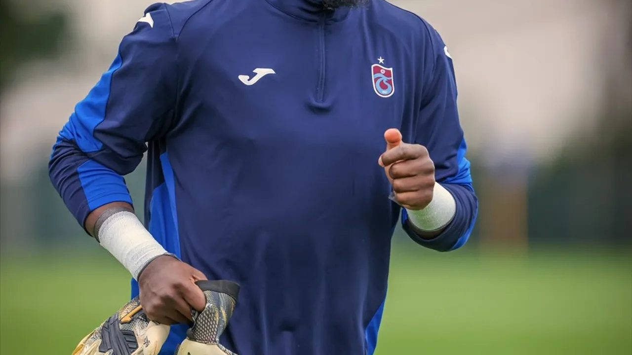 Trabzonspor, Galatasaray maçı hazırlıklarını Mehmet Ali Yılmaz Tesisleri'nde sürdürüyor