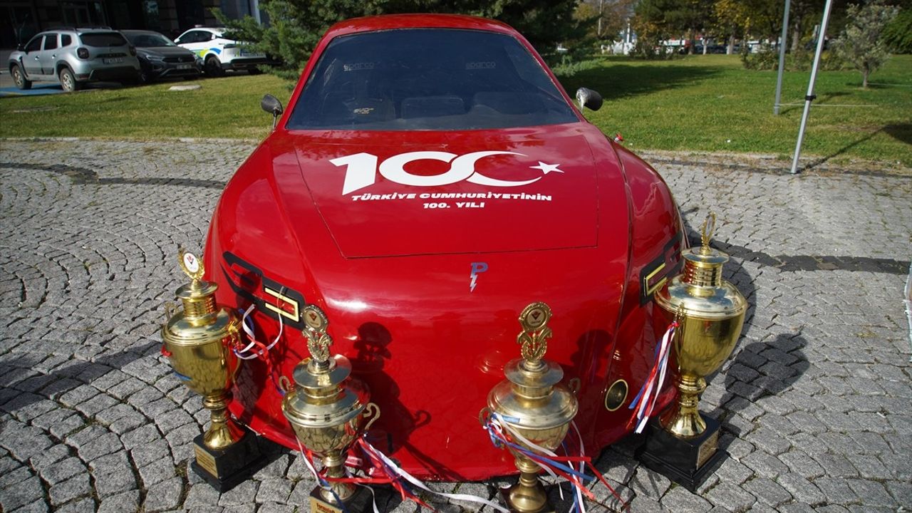 Trakya Üniversitesi öğrencileri elektrikli otonom araçlarla TEKNOFEST 2026 hedefliyor