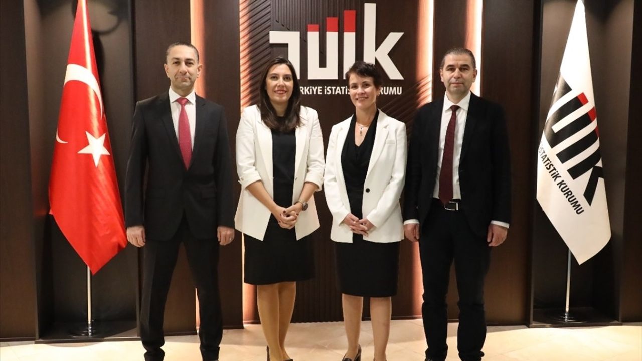 TÜİK uzmanları Eurostat Nowcasting yarışmasında 9 kategoride 8 birincilik ve 1 ikincilik elde etti