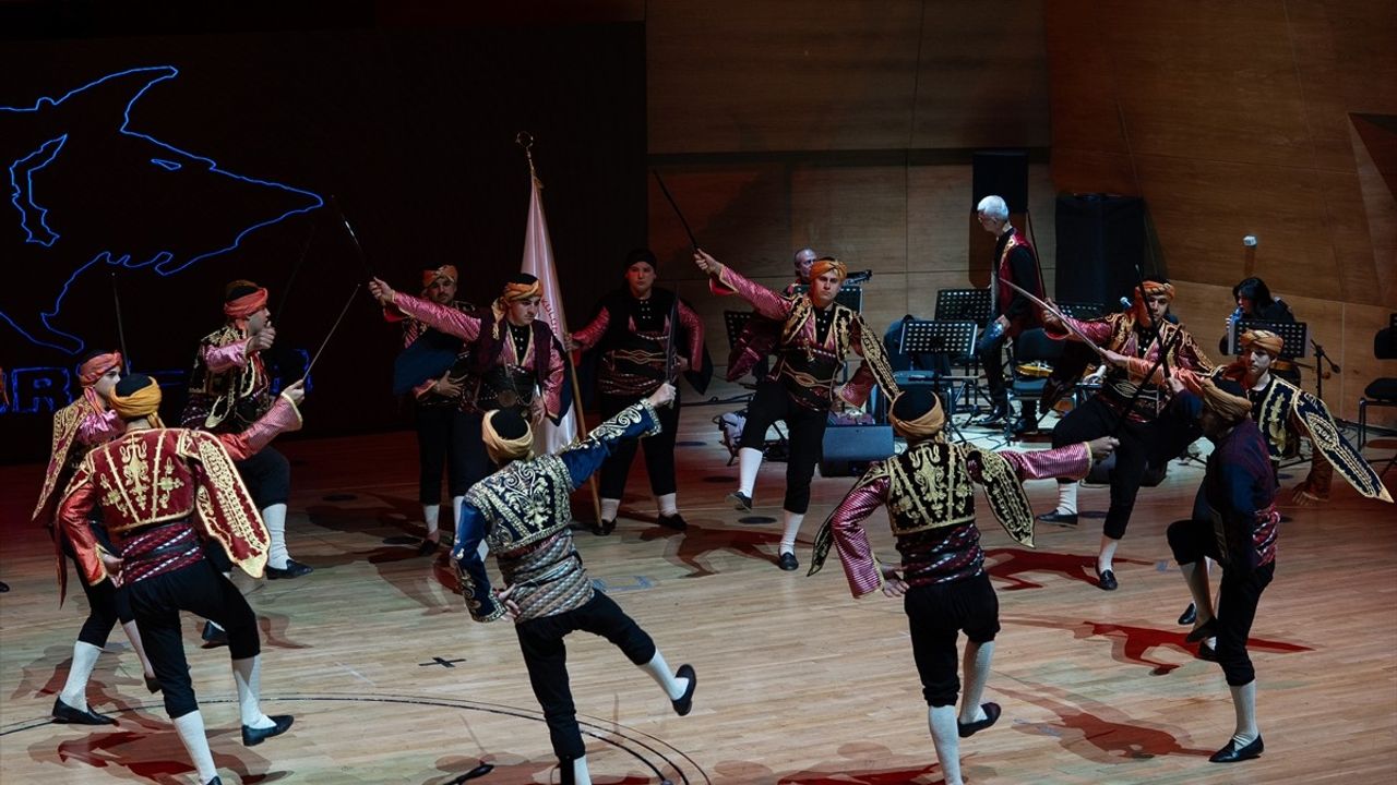 Türk dünyası ezgileri CSO Ada Ankara'da 'Türkçe Bir Akşam' programında buluştu