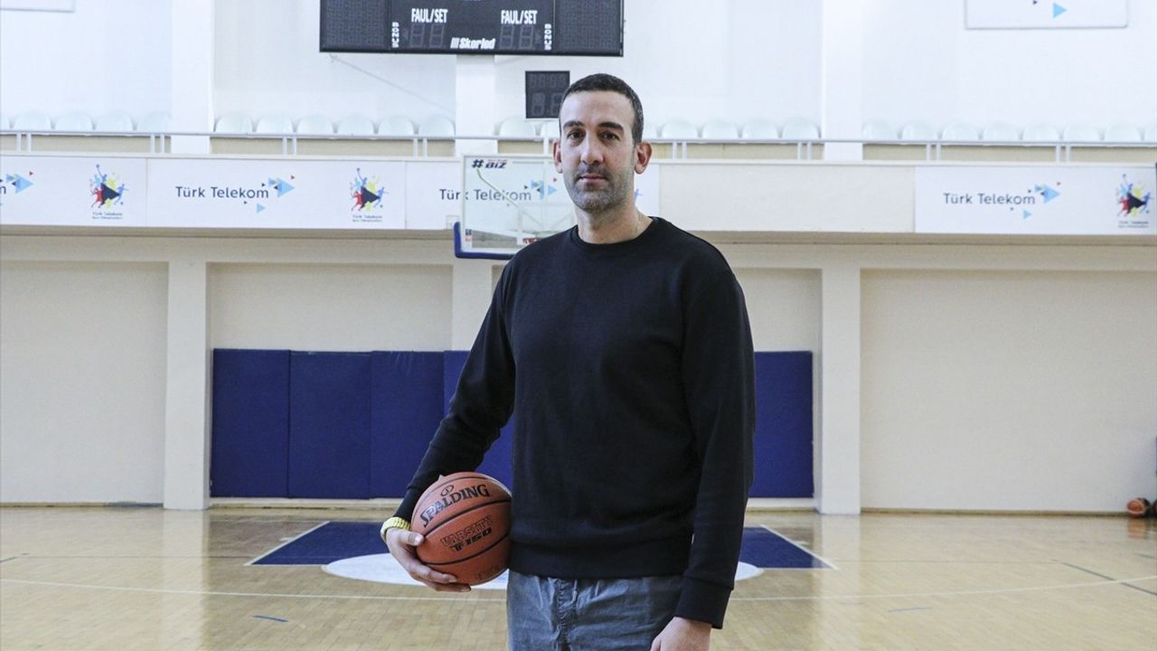 Türk Telekom, Son 3 Maçla Çıkışa Geçti: Genel Menajer Önder Külçebaş Değerlendirdi