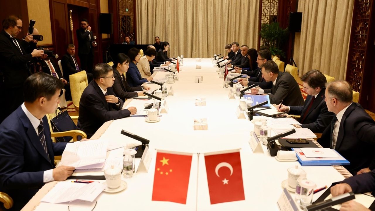 Türkiye ile Çin arasında su ürünleri ve badem ihracatına ilişkin protokoller imzalandı