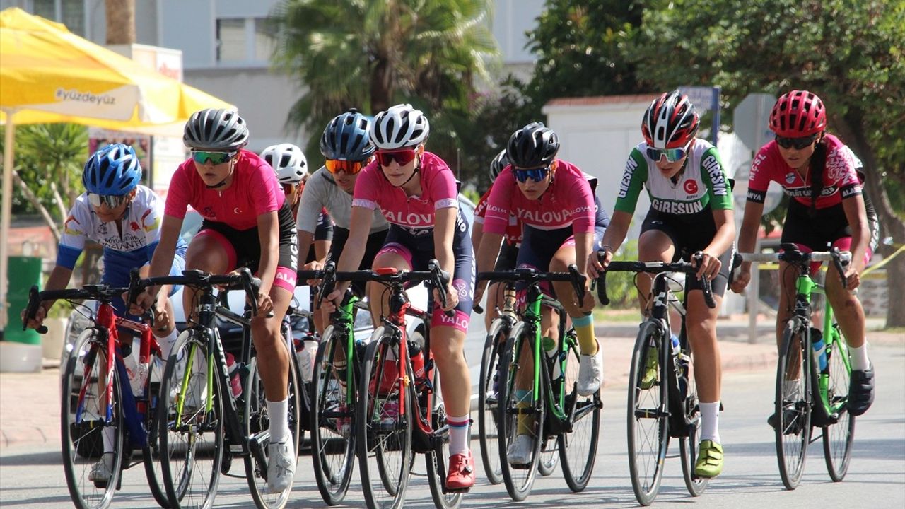 Türkiye Kupası 7. Etap: Alanya'da Puanlı Yol Yarışları Kriteryumla Sona Erdi