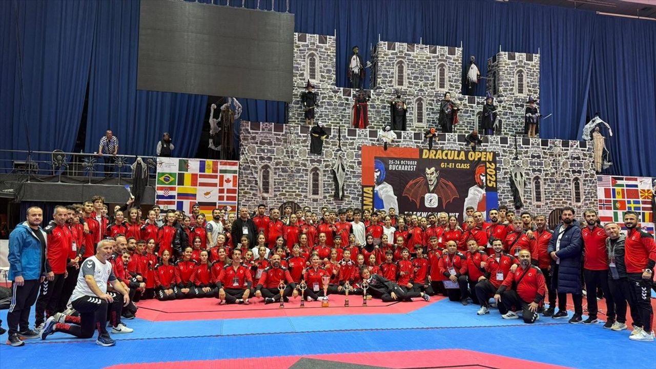 Türkiye milli tekvandocuları Romanya Açık Turnuvası'nda 39 madalya kazandı