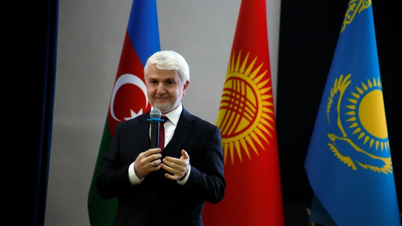 TÜRKSOY 2. Türk Dünyası Gençlik Forumu Bişkek'te gerçekleştirildi