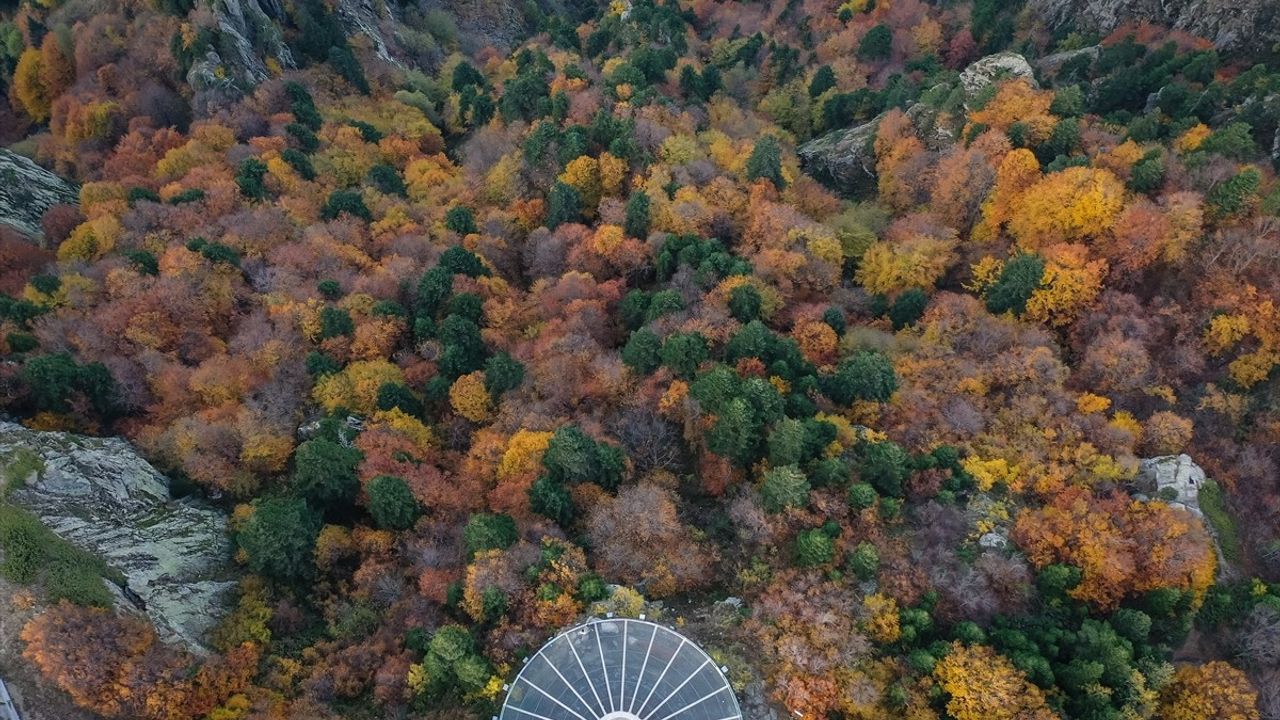 Uludağ'da sonbahar renkleri hakim: Oteller Bölgesi ve Bakacak'tan 2 bin metrelik Bursa manzarası