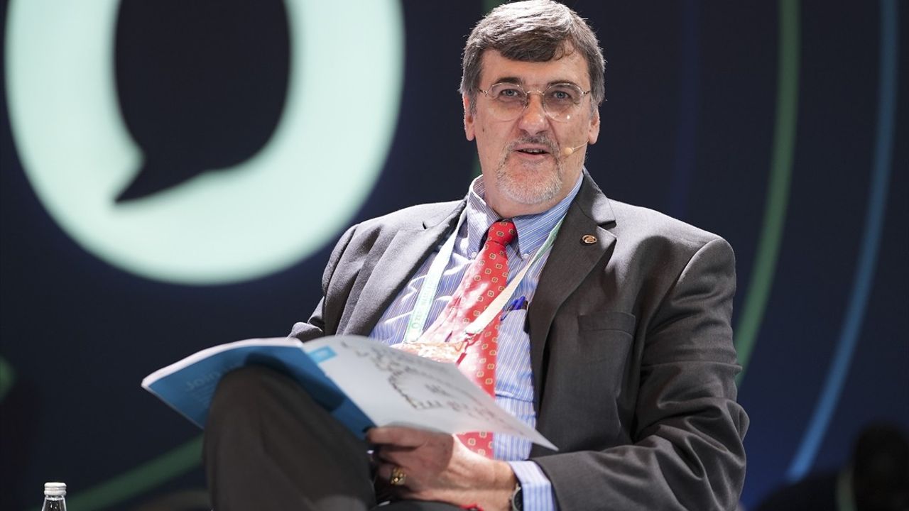 Uluslararası Sıfır Atık Forumu: Kentlerde döngüsel dönüşüm ve atık yönetimi politikaları tartışıldı