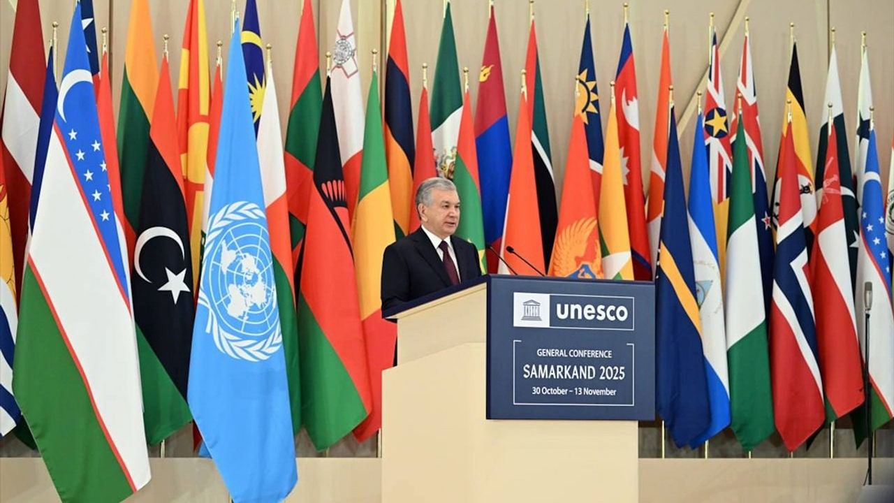 UNESCO 43. Genel Konferansı tarihi Semerkant'ta başladı