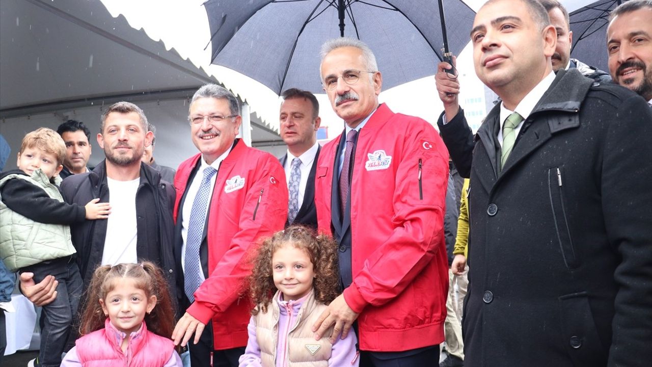 Uraloğlu: 5G ihalesini birkaç gün içinde yapacağız, hedef 2026 Nisan