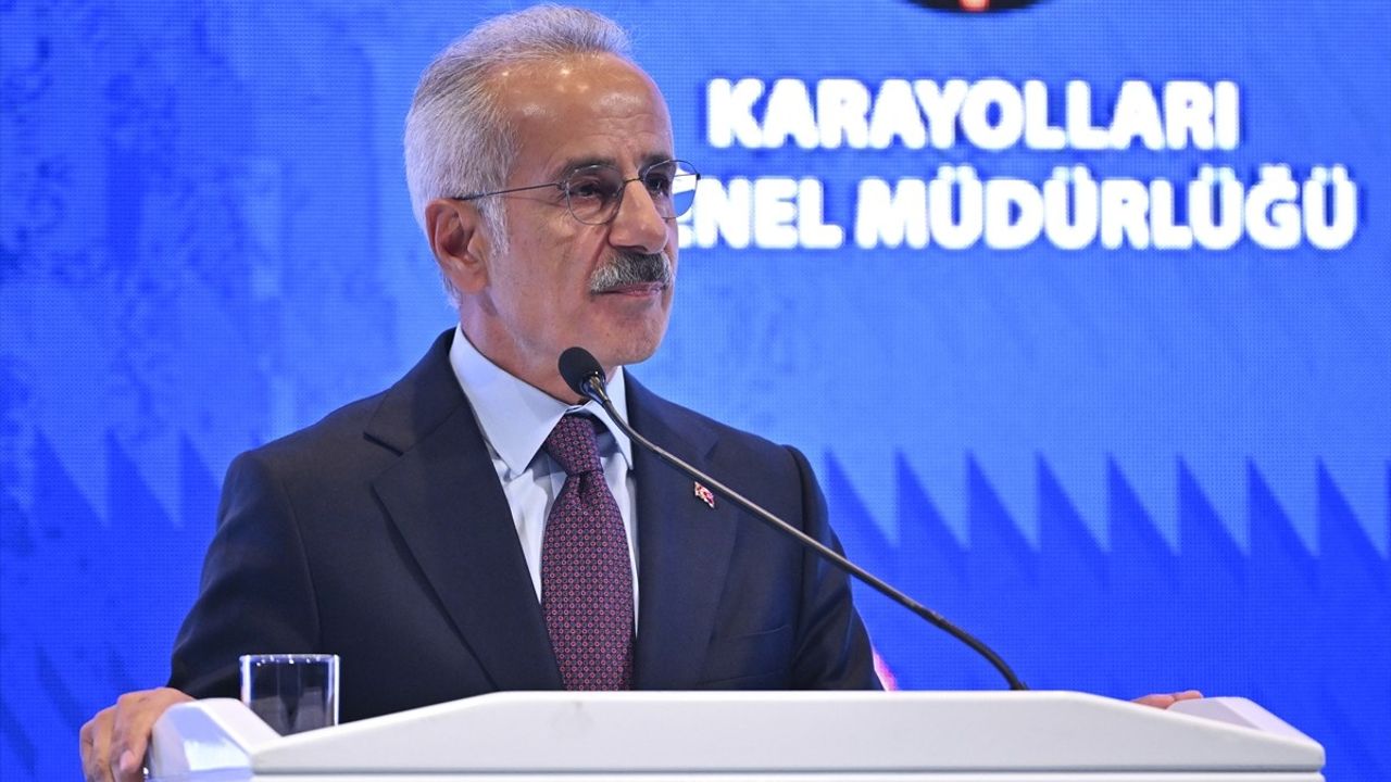 Uraloğlu: Ankara-Kırıkkale-Delice Otoyolu sanayi, tarım ve turizmi güçlendirecek