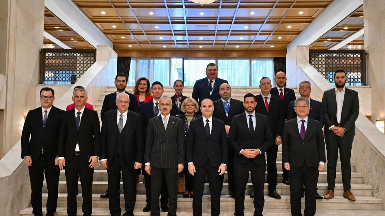 Uraloğlu: GDAÜ, Bölgesel Ulaştırma Bağlantılarını Güçlendirmek İçin Kritik Zemin Sunuyor