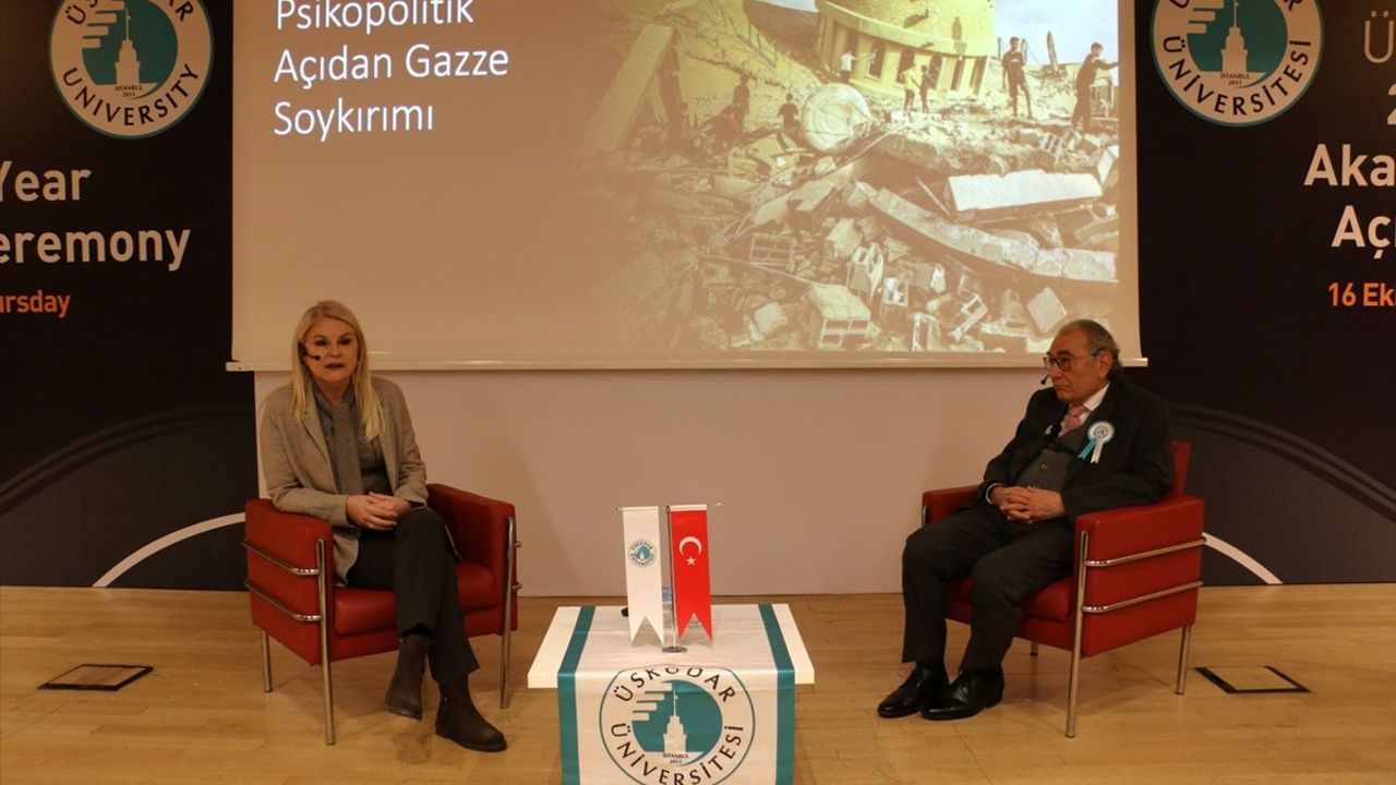 Üsküdar Üniversitesi 2025-2026 Akademik Yılı Törenle Açıldı: Başarı, Kalite Hedefleri ve İlk Dersin İçeriği