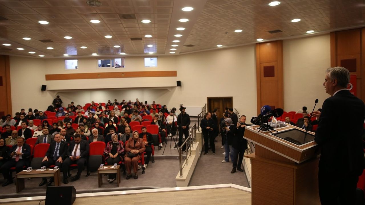 Yalçın: Silah Üretemeyen Türkiye'den İHA-SİHA İhraç Eden Bir Ülkeye Dönüşüm