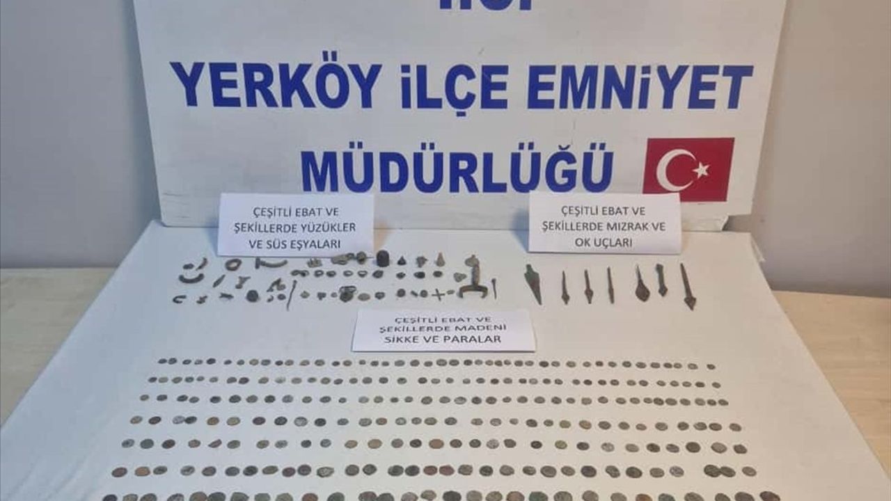 Yozgat Yerköy'de 328 sikke ve 56 obje ele geçirildi, 1 şüpheli gözaltında