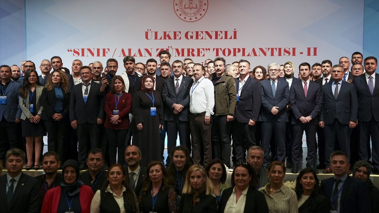 Yusuf Tekin: 1 milyon 250 bin öğretmenle ortak çalışma kültürü oluşturuyoruz