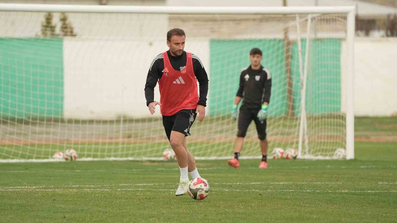 12 Bingölspor, Nesine 3. Lig'de liderliğini sürdürüyor