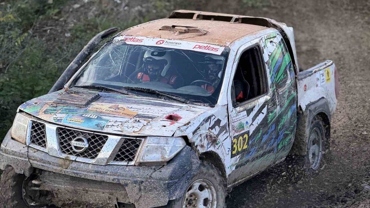 2025 Türkiye Off-Road Şampiyonası 6. Ayak: Sakarya’da Zorlu Parkurda 26 Araç, 52 Sporcu Yarıştı