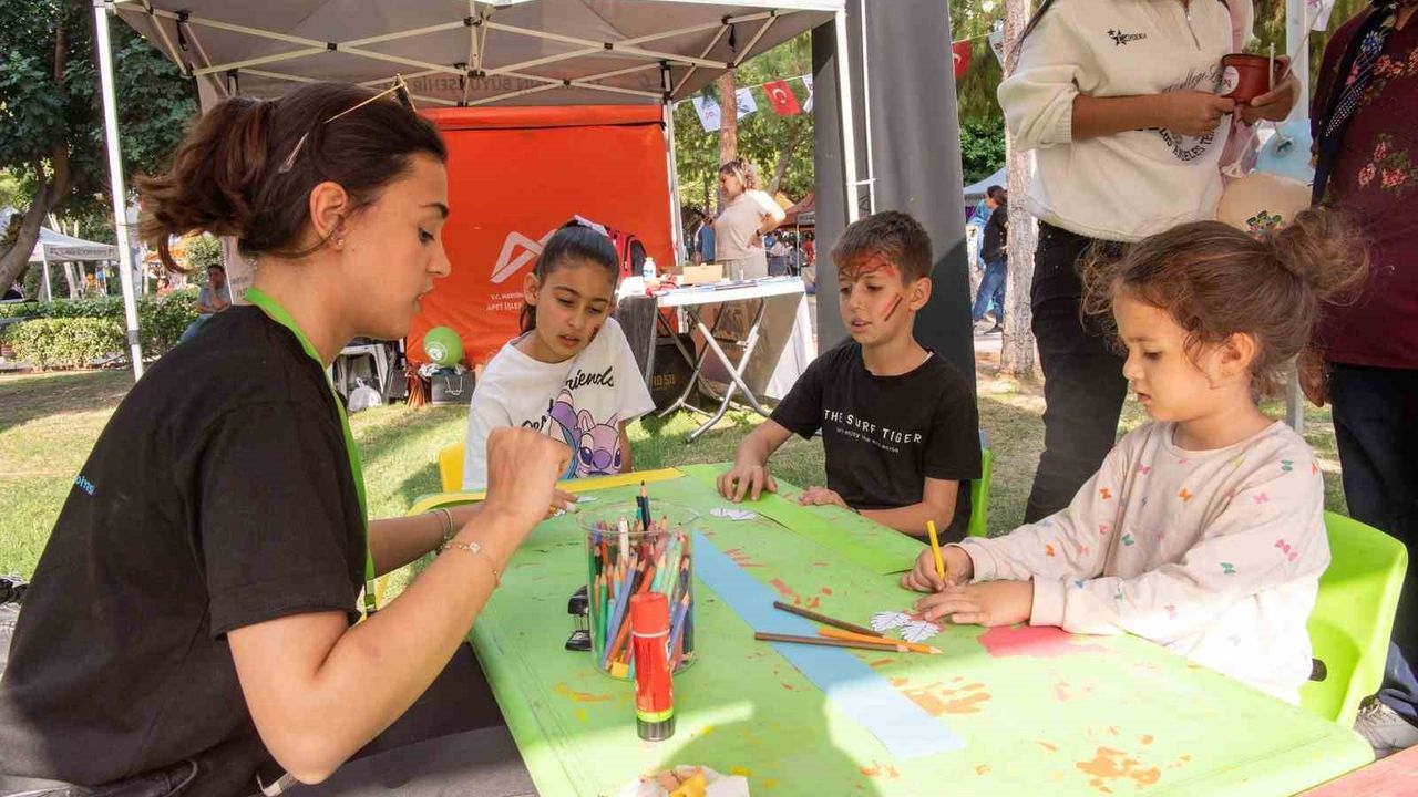 4. Uluslararası Tarsus Festivali başladı: 'Toprakta tarihi, sofrada tat, sokakta neşe'