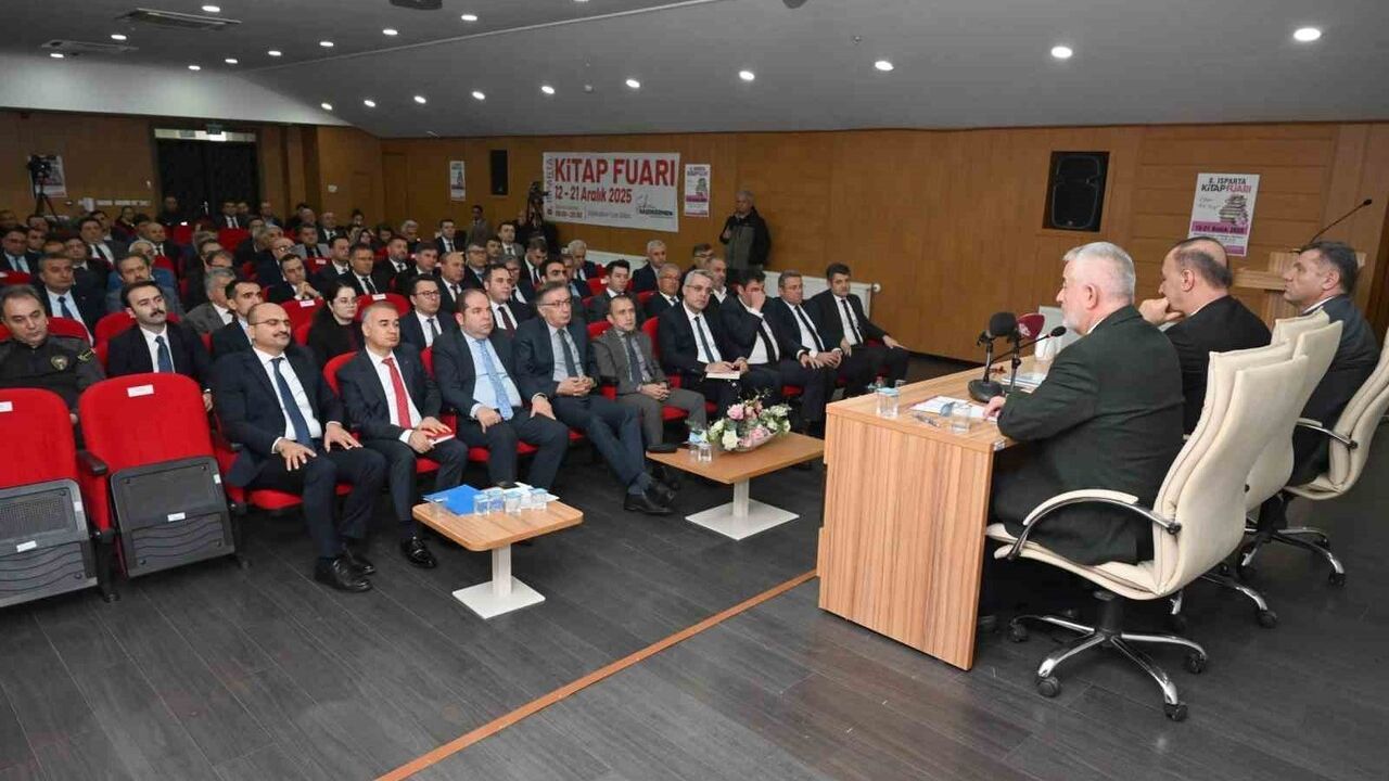 8. Isparta Kitap Fuarı 12-21 Aralık 2025'te: Vali Erin ve Başkan Başdeğirmen'den çağrı