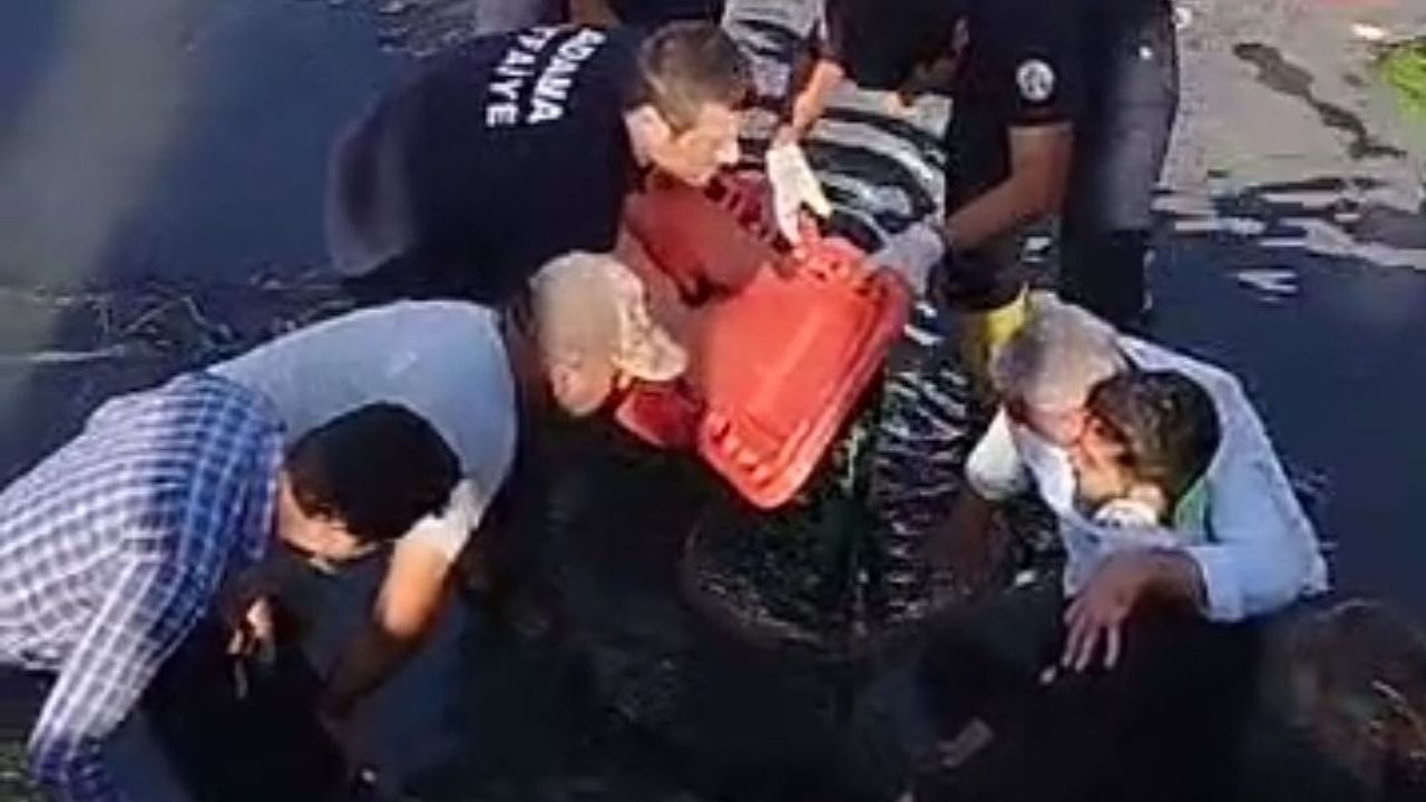 Adana'da motosiklet sulama kanalına düştü: 2 yaralı