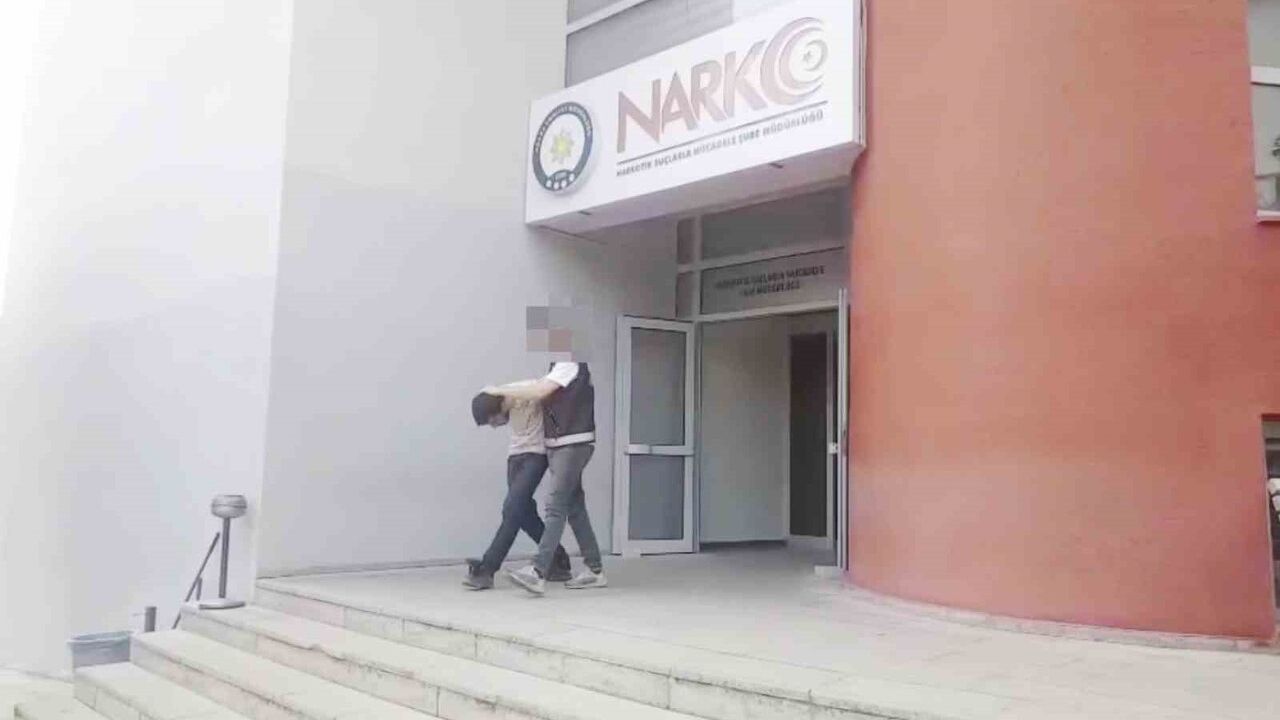 Adana'da Narkotik Operasyon: Uyuşturucu Ticaretinden 39 Firari Hükümlü Yakalandı