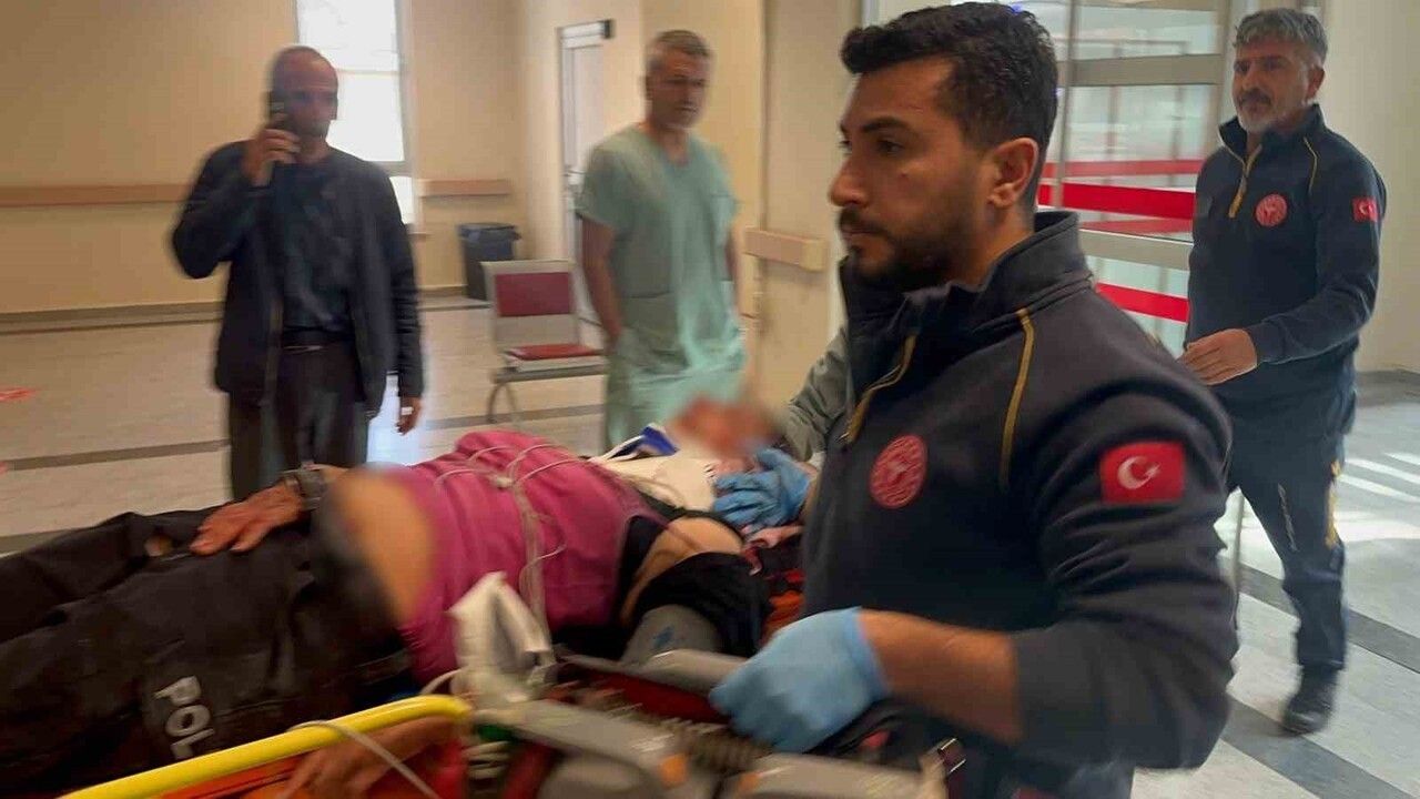 Adıyaman’da 'Polis Emel' yaya geçidinde ağır yaralandı