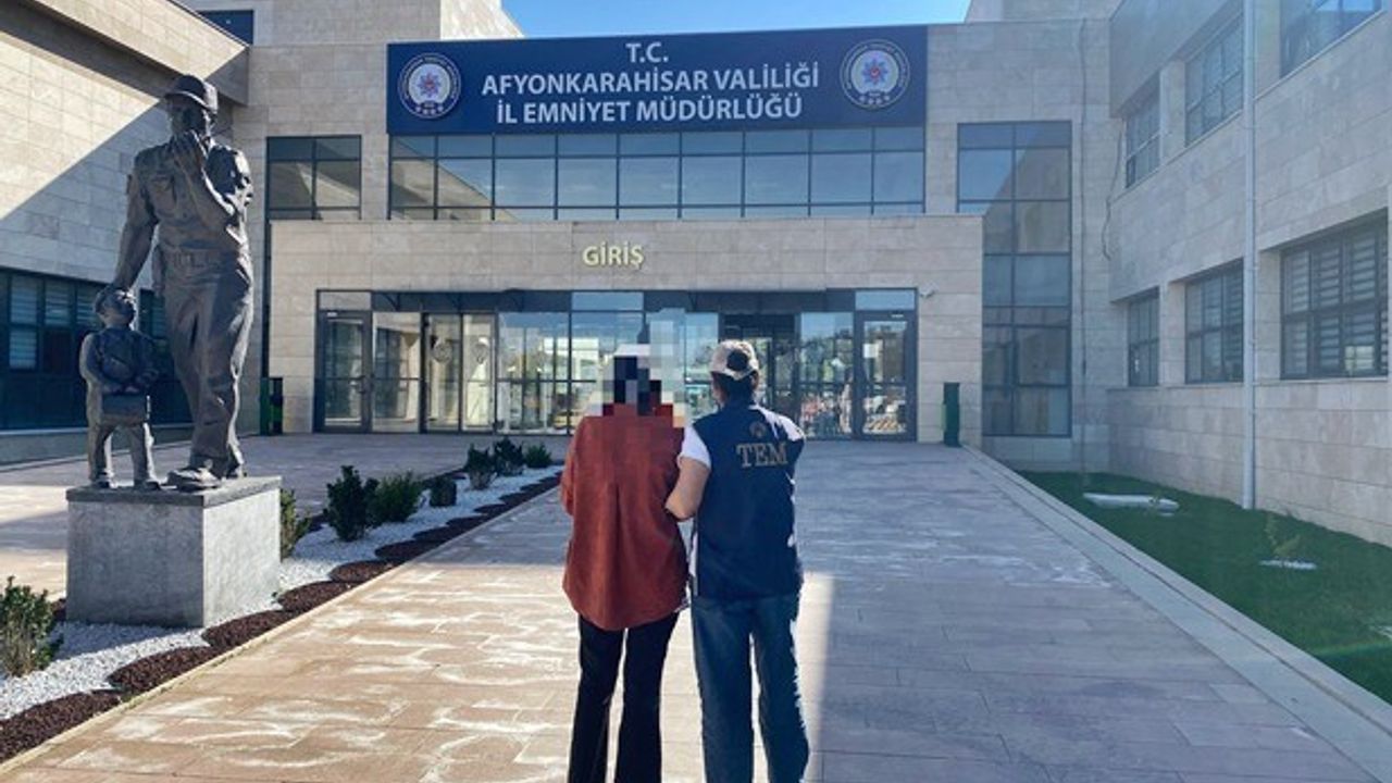 Afyonkarahisar'da FETÖ üyeliğinden aranan E.Ç. yakalandı ve tutuklandı