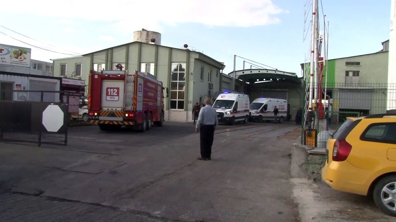 Afyonkarahisar OSB'de yağ fabrikasında patlama: 1'i ağır 2 işçi yaralandı