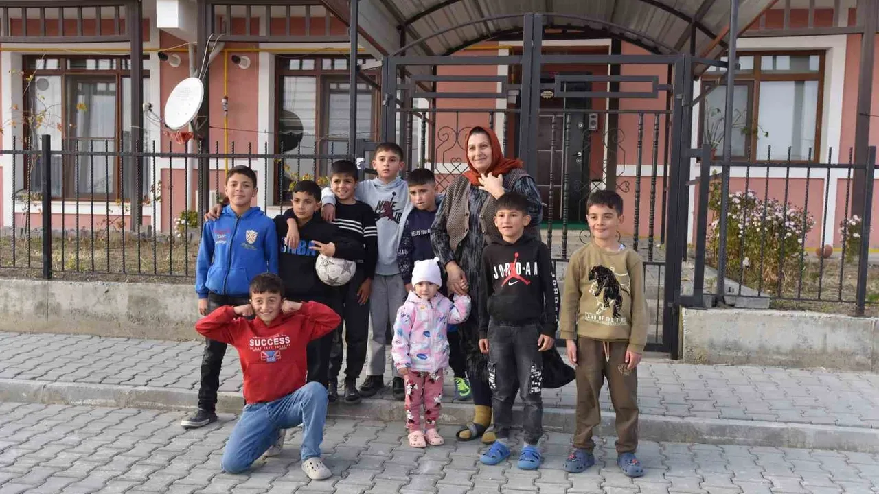 Ahlat’ta Yerleşen Ahıska Türkleri 81 Yıl Sonra Vatan Toprağında Huzur Buldu