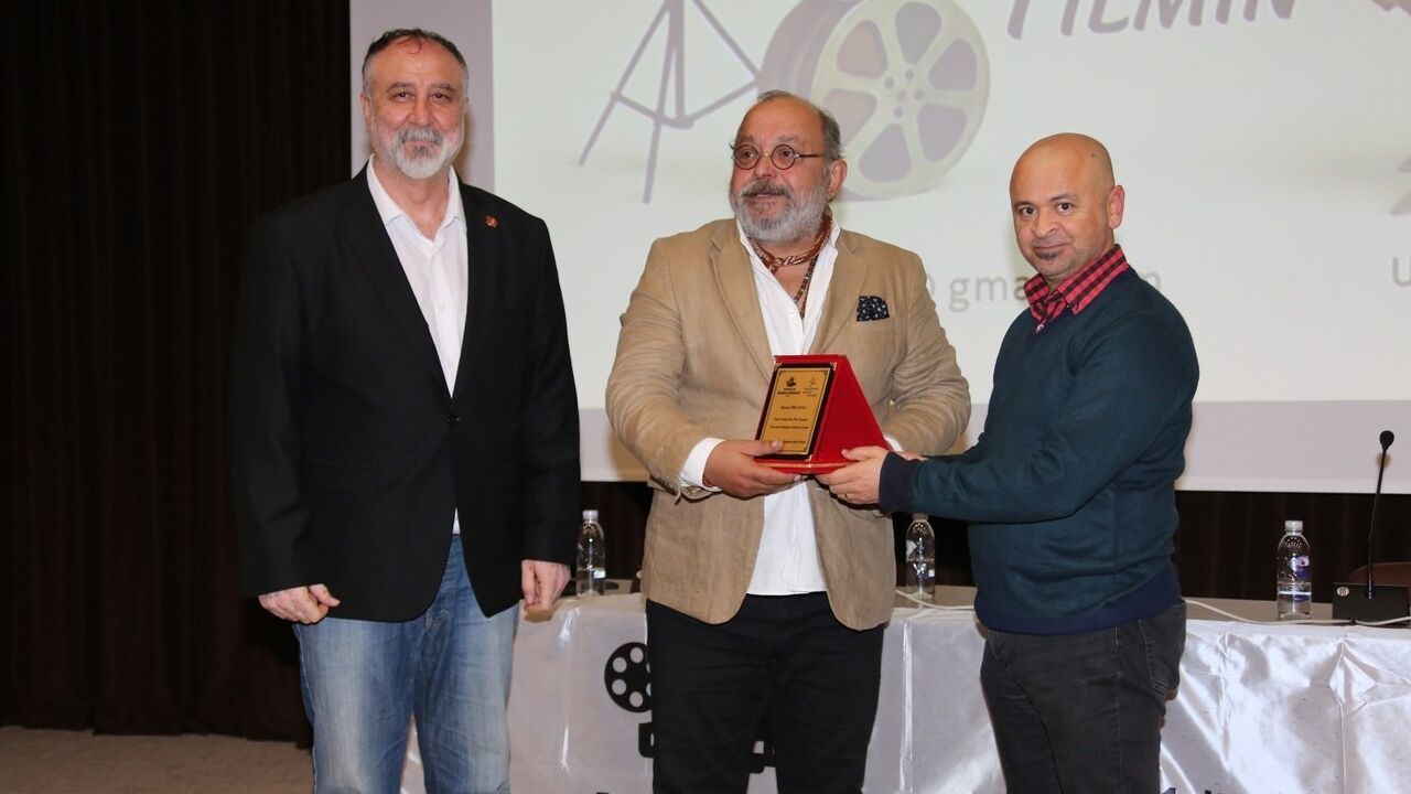 Akdeniz Üniversitesi'nde Sinema Söyleşisi: Kısa Film Yarışması Öncesi Sanatçılar ve Öğrenciler Bir Arada