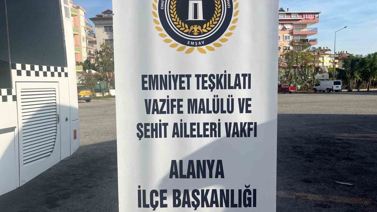 Alanya'da şehitlerin isimleri halk otobüslerinde yaşatılacak