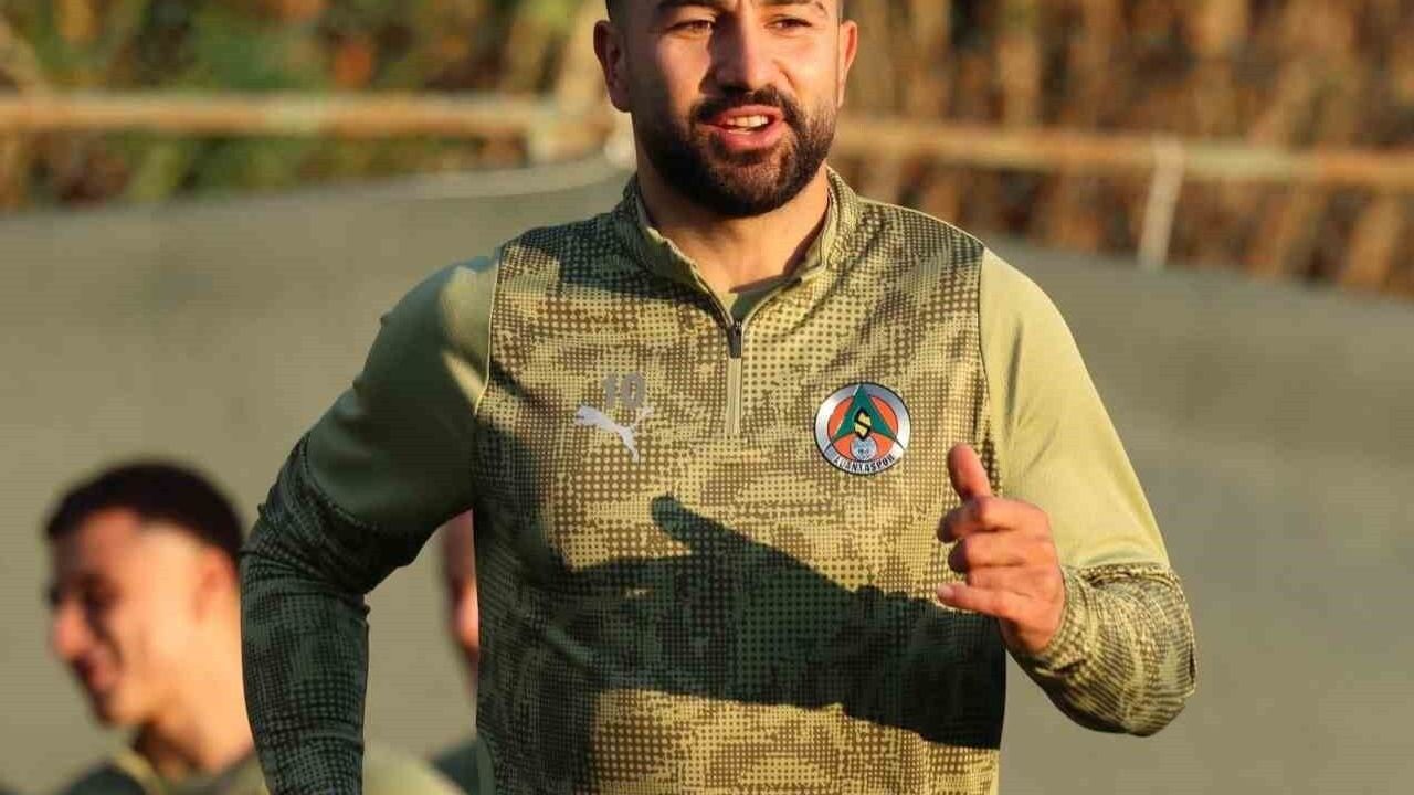 Alanyaspor, Joao Pereira yönetiminde Kasımpaşa maçının hazırlıklarını sürdürdü