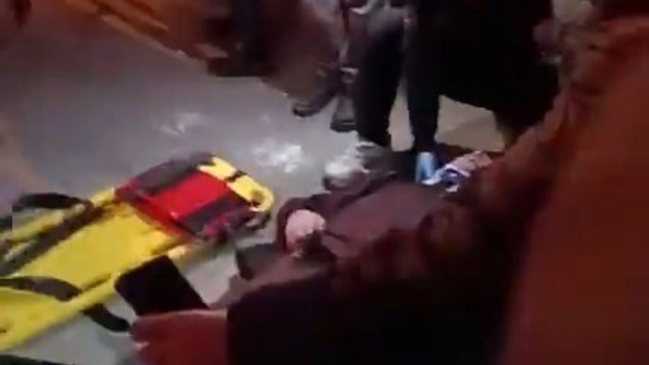 Alaplı'da egzoz gürültüsü nedeniyle kaçan motosiklet sürücüsü bekçiye çarptı